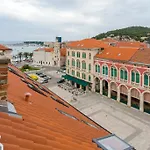 Procurator 7 Luxury Maison d'hôtes