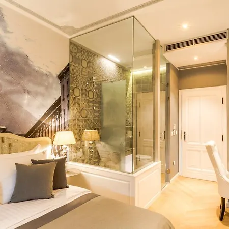 Procurator 7 Luxury Gasthuis 4*