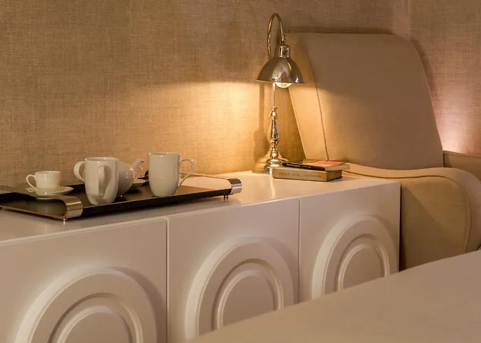 Πανσιόν Procurator 7 Luxury