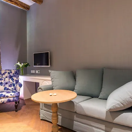 Pensionat Procurator 7 Luxury 4*