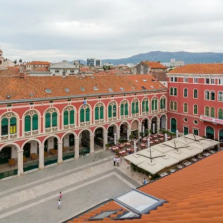 Procurator 7 Luxury 4*